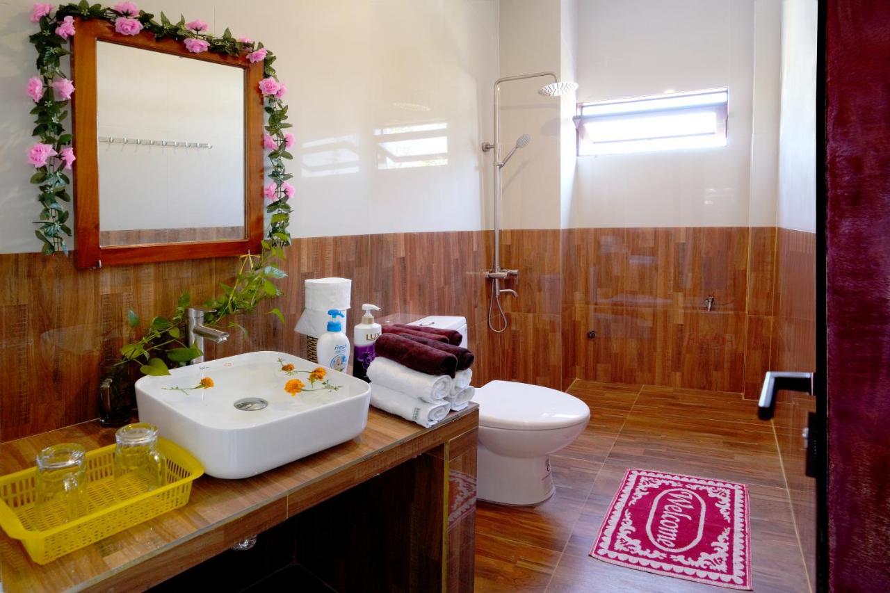 Pink Beach Homestay Хой Ан Екстериор снимка
