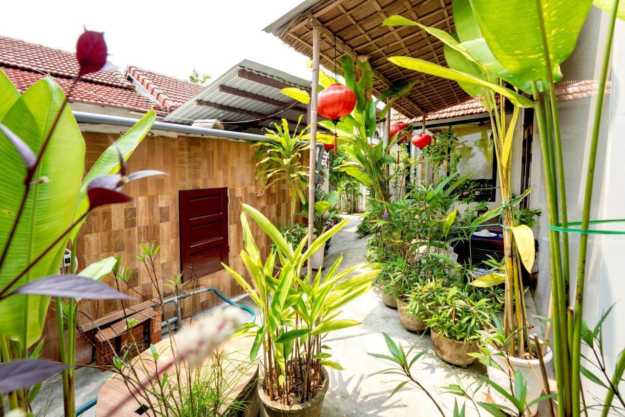 Pink Beach Homestay Хой Ан Екстериор снимка